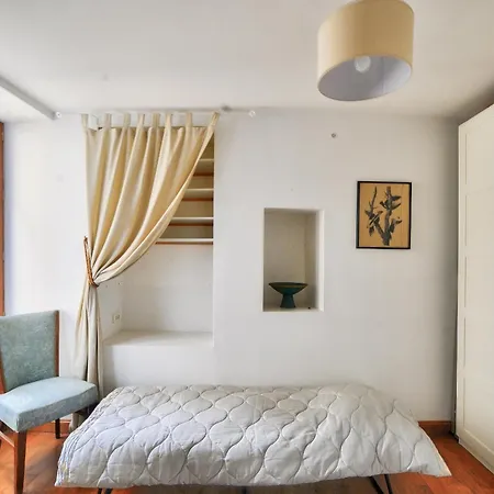 Maison Au Coeur De Pour 4 Personnes Sarlat-la-Caneda
