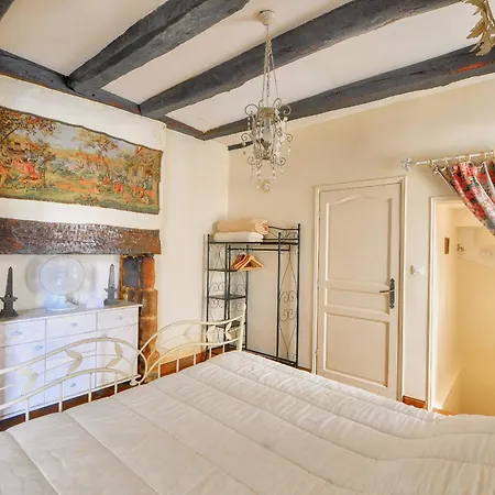 Holiday home Maison Au Coeur De Pour 4 Personnes Sarlat-la-Caneda